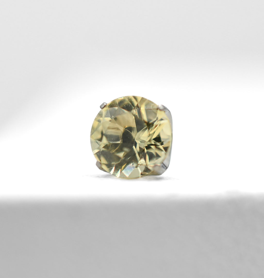 Citrine Yellow CZ Prong by NeoMetal