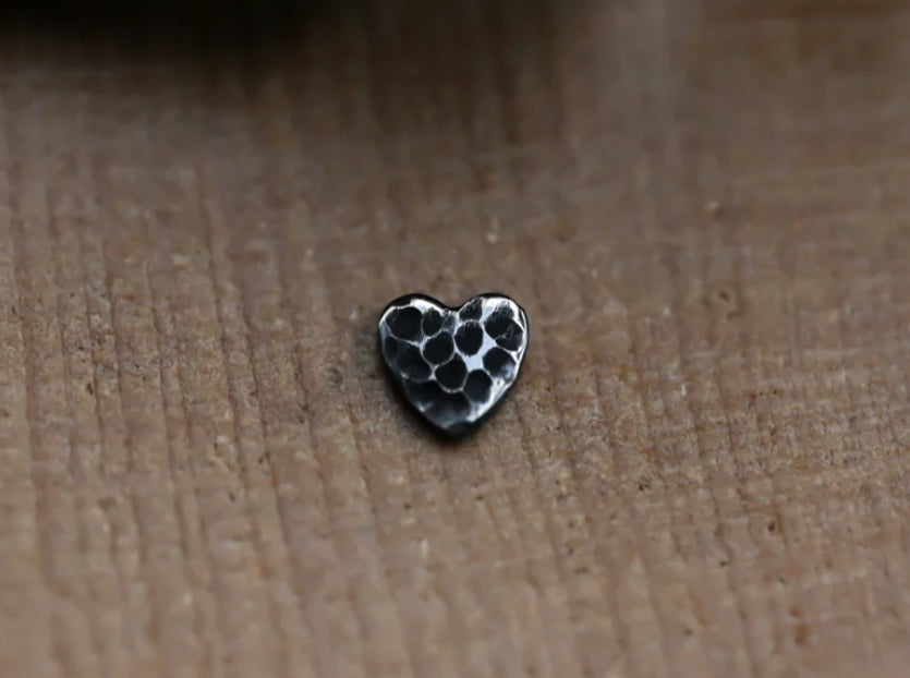 Hammered Black Niobium Heart