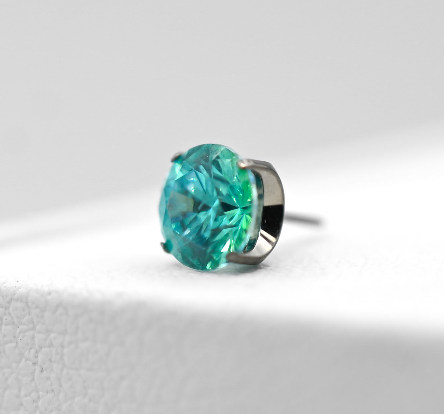 Mint Green CZ Prong by NeoMetal