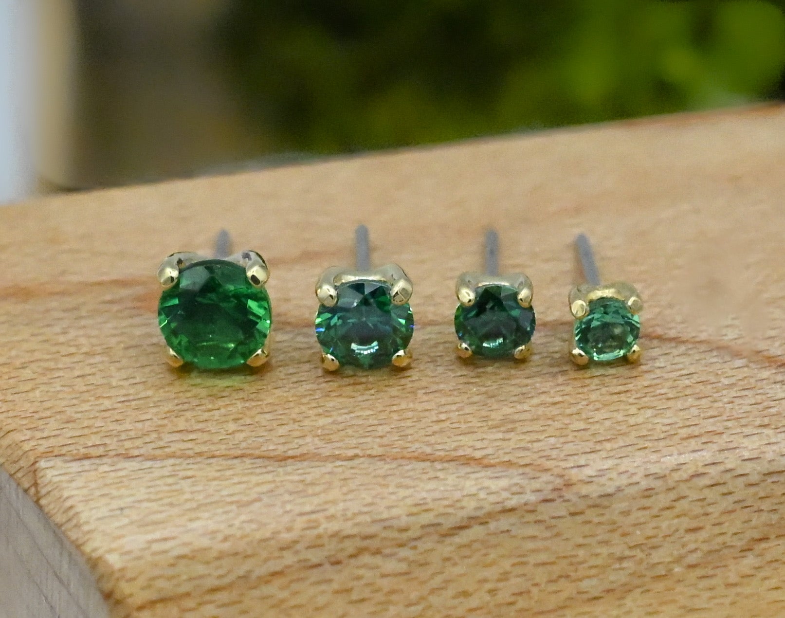 Tiffany Prong with Colored CZ by Anatometal