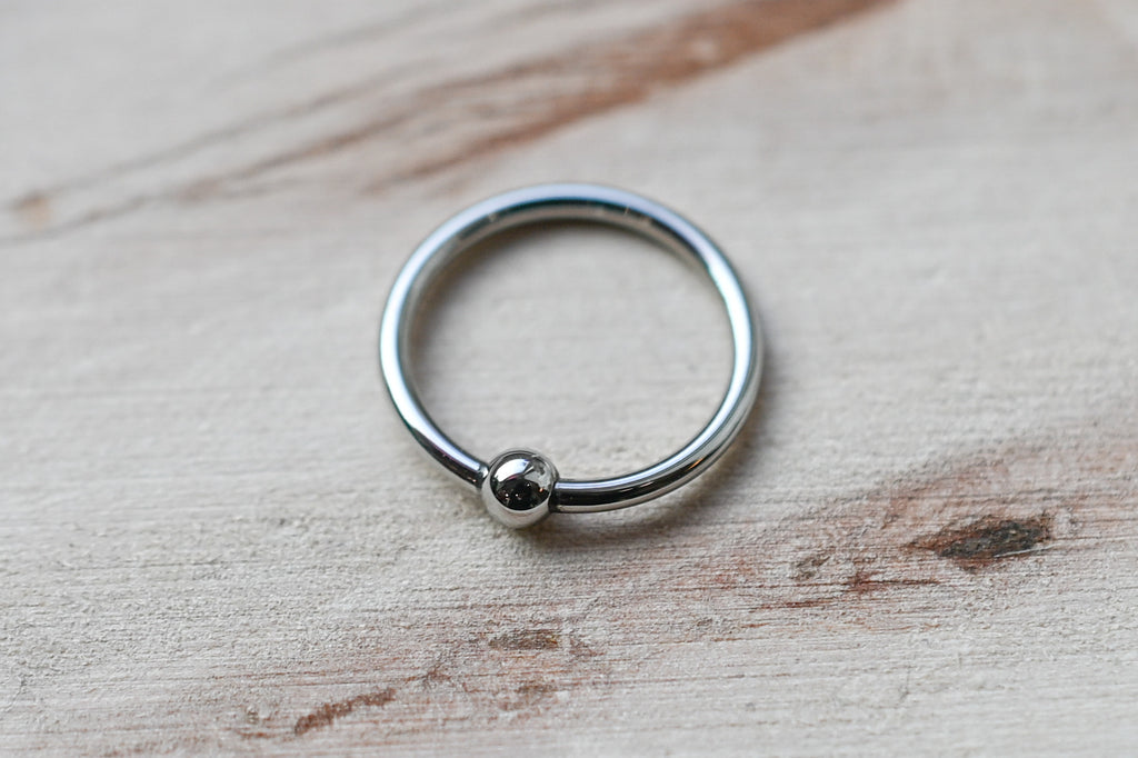 18g Stainless Steel Fixed Bead Ring by Anatometal
