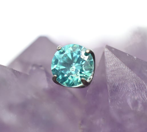 Mint Green CZ Prong by NeoMetal