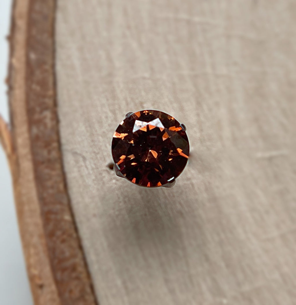 Caramel Prong CZ by NeoMetal