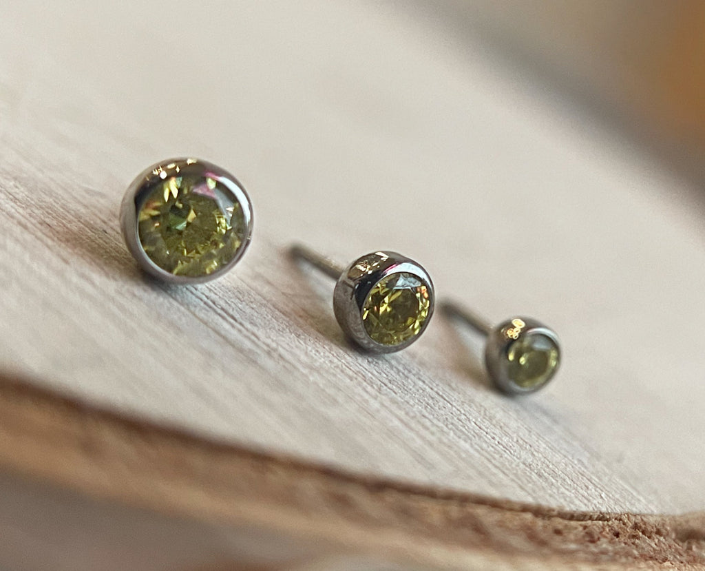 Citrine Yellow CZ Bezel by NeoMetal