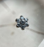 16g Threaded Flower (1.5mm Gems) by Industrial Strength
