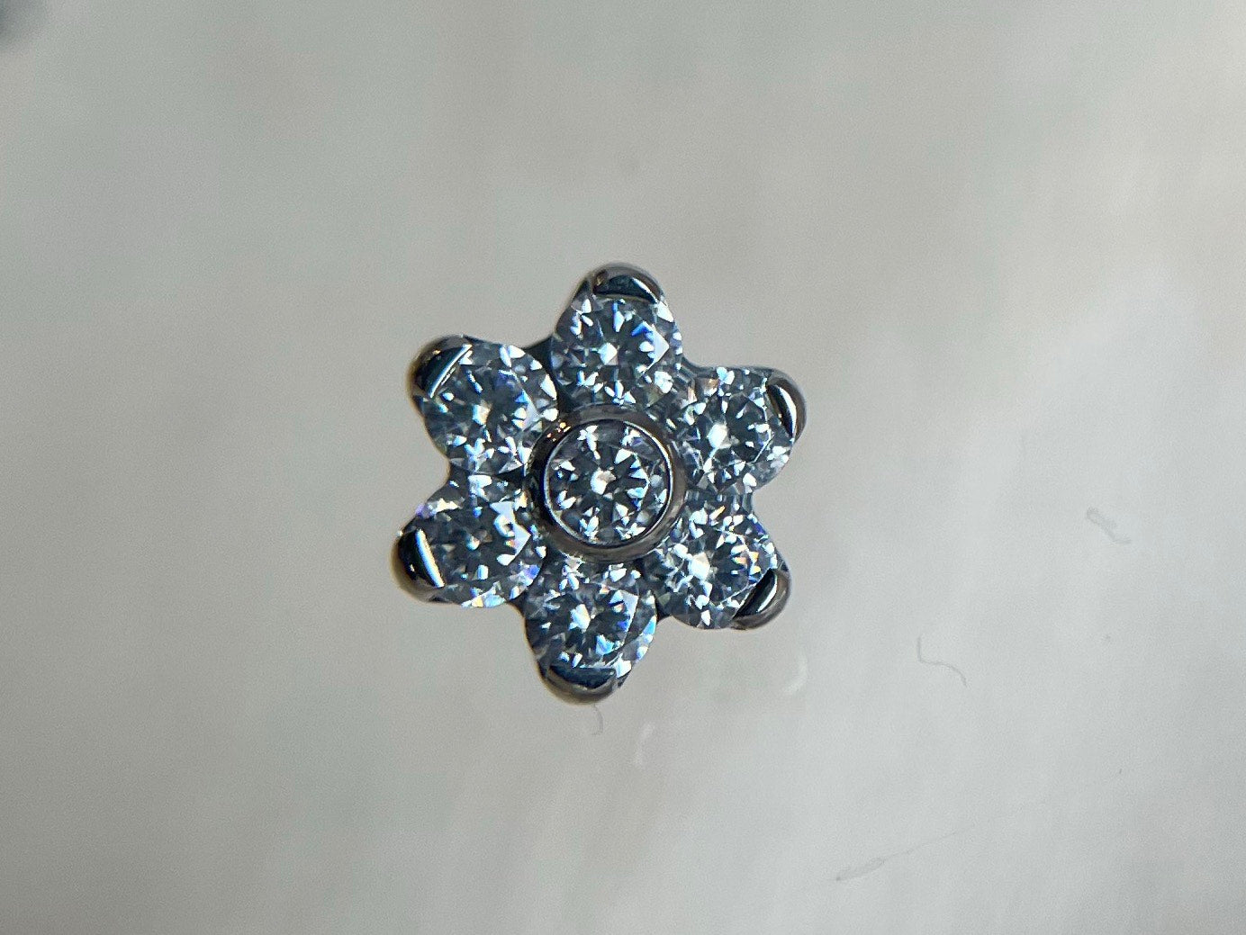 14g Threaded Flower (2mm Gems) by Industrial Strength