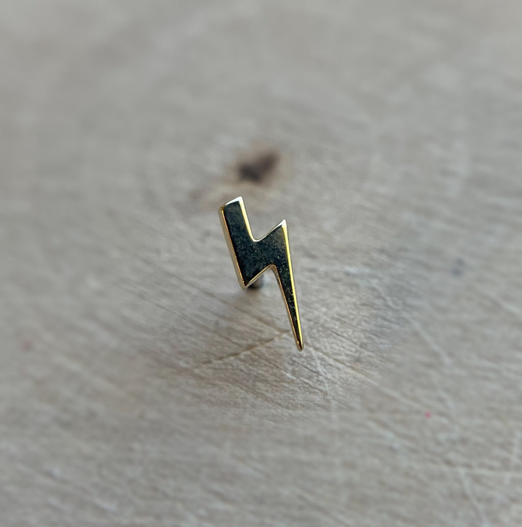 Lightning Bolt by Junipurr