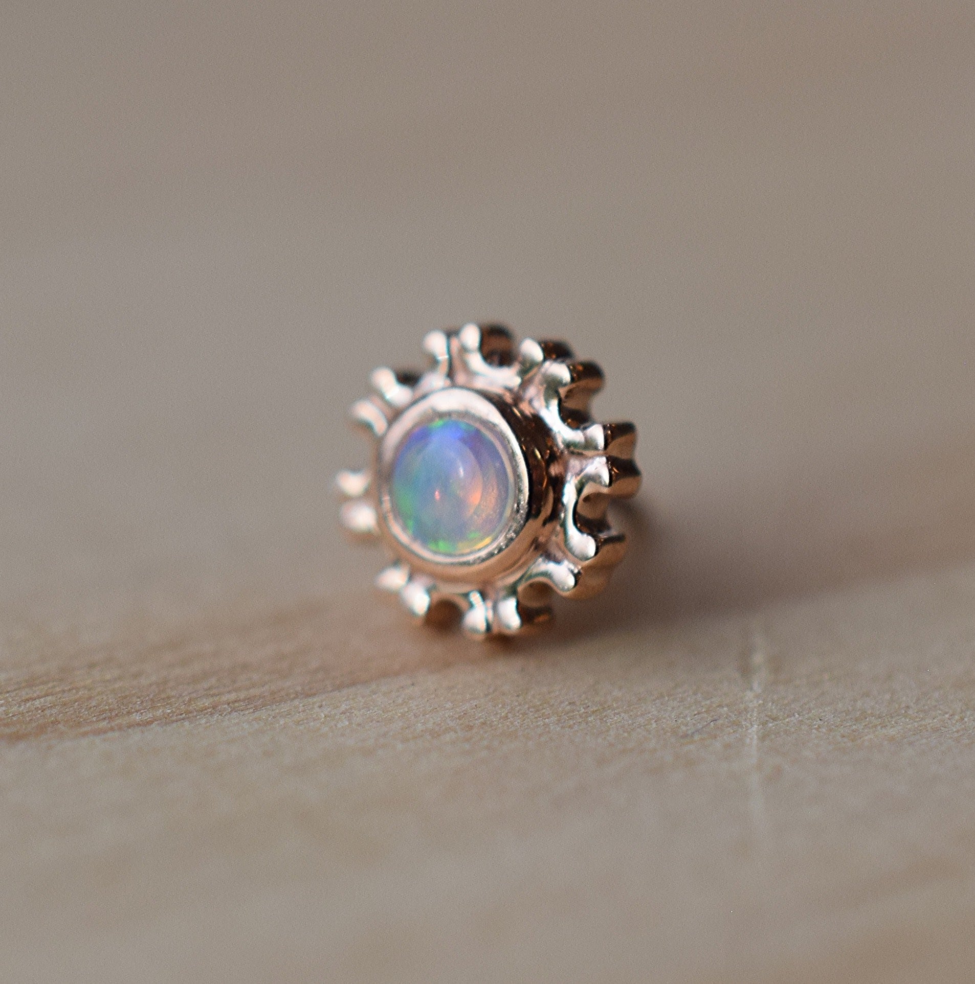 White Opal Firenze by BVLA