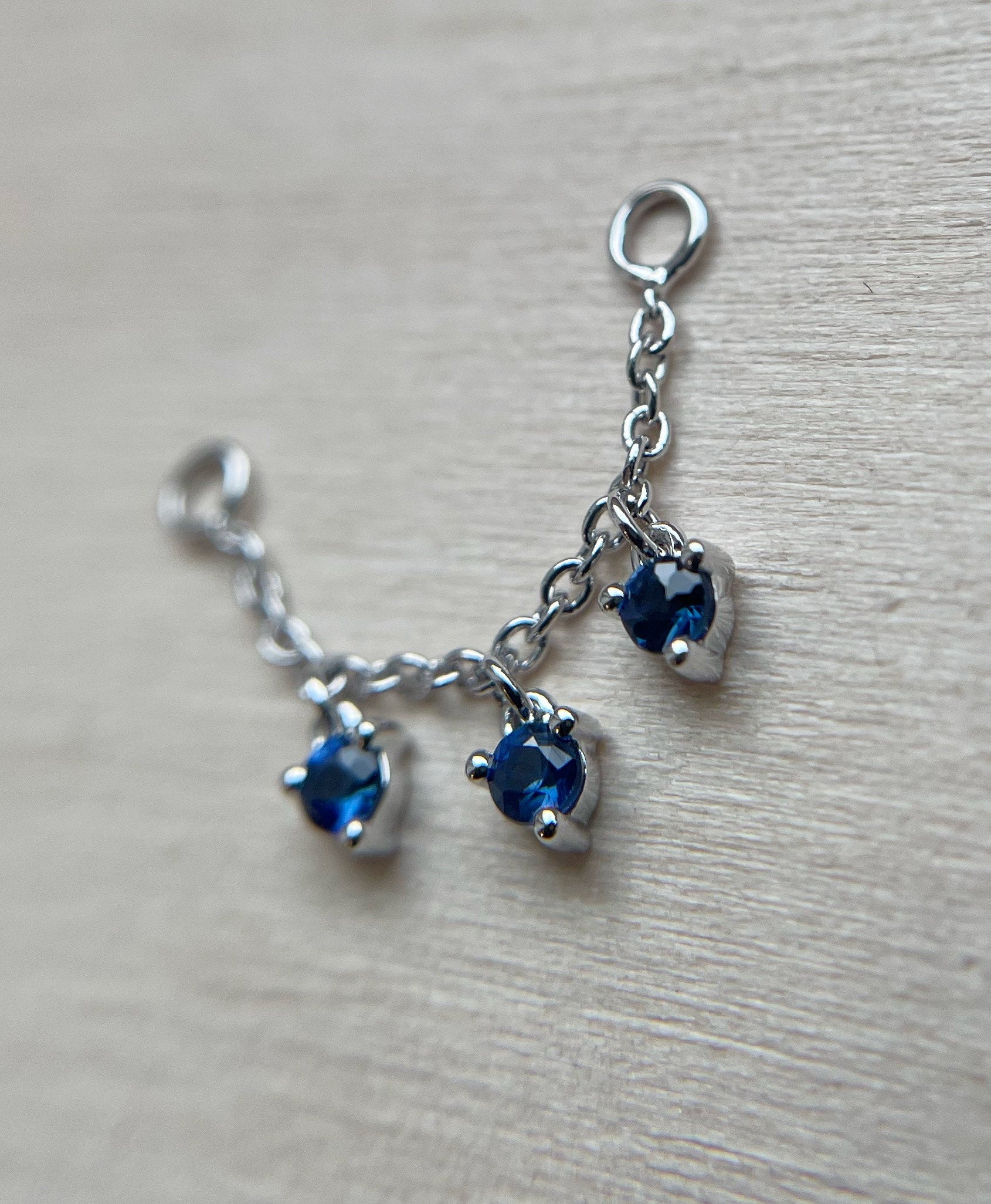 Dripping Sapphire Chain by Modern Mood
