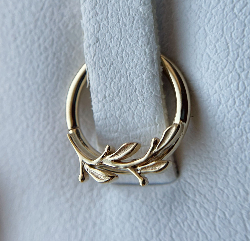 Amity Seam Ring (Septum Orientation) by BVLA