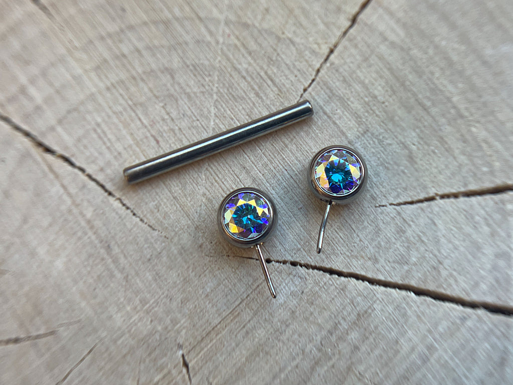 Side-Set Gem Nipple End by Neometal (sold individually)