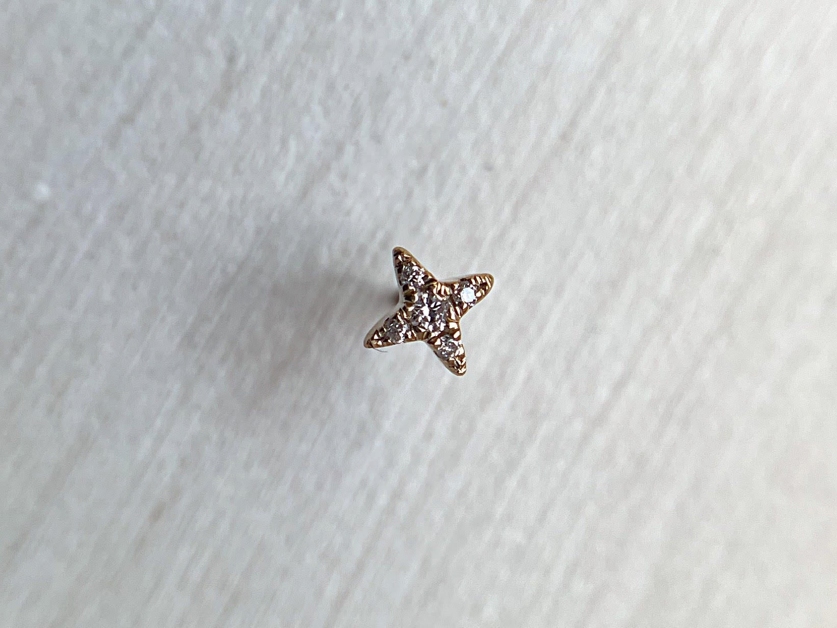 Nina - White Diamond by Modern Mood