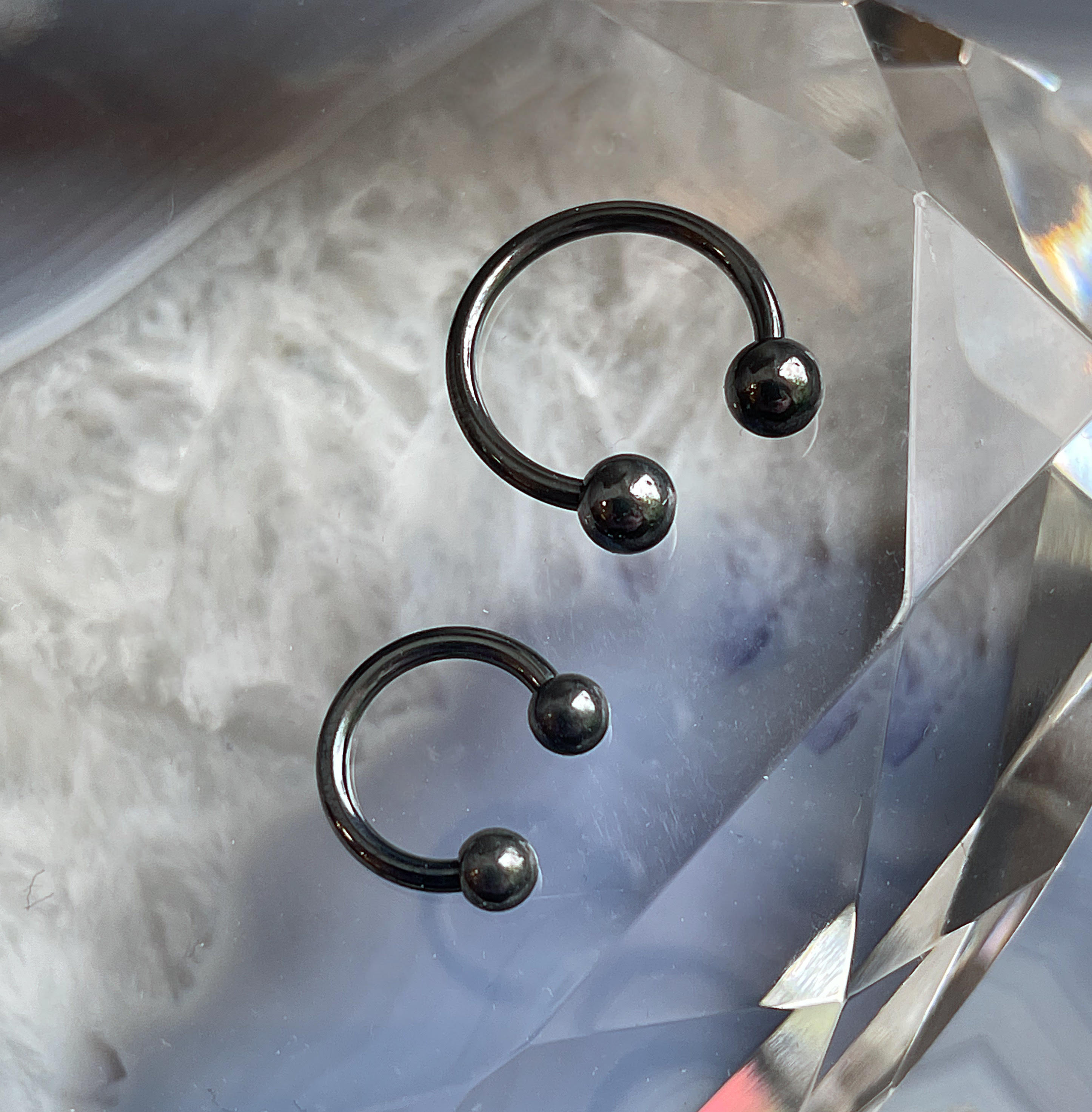 16g Black Niobium Circular Barbell (Horseshoe) by Anatometal