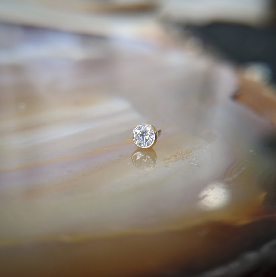 Genuine Diamond Bezel by Body Gems