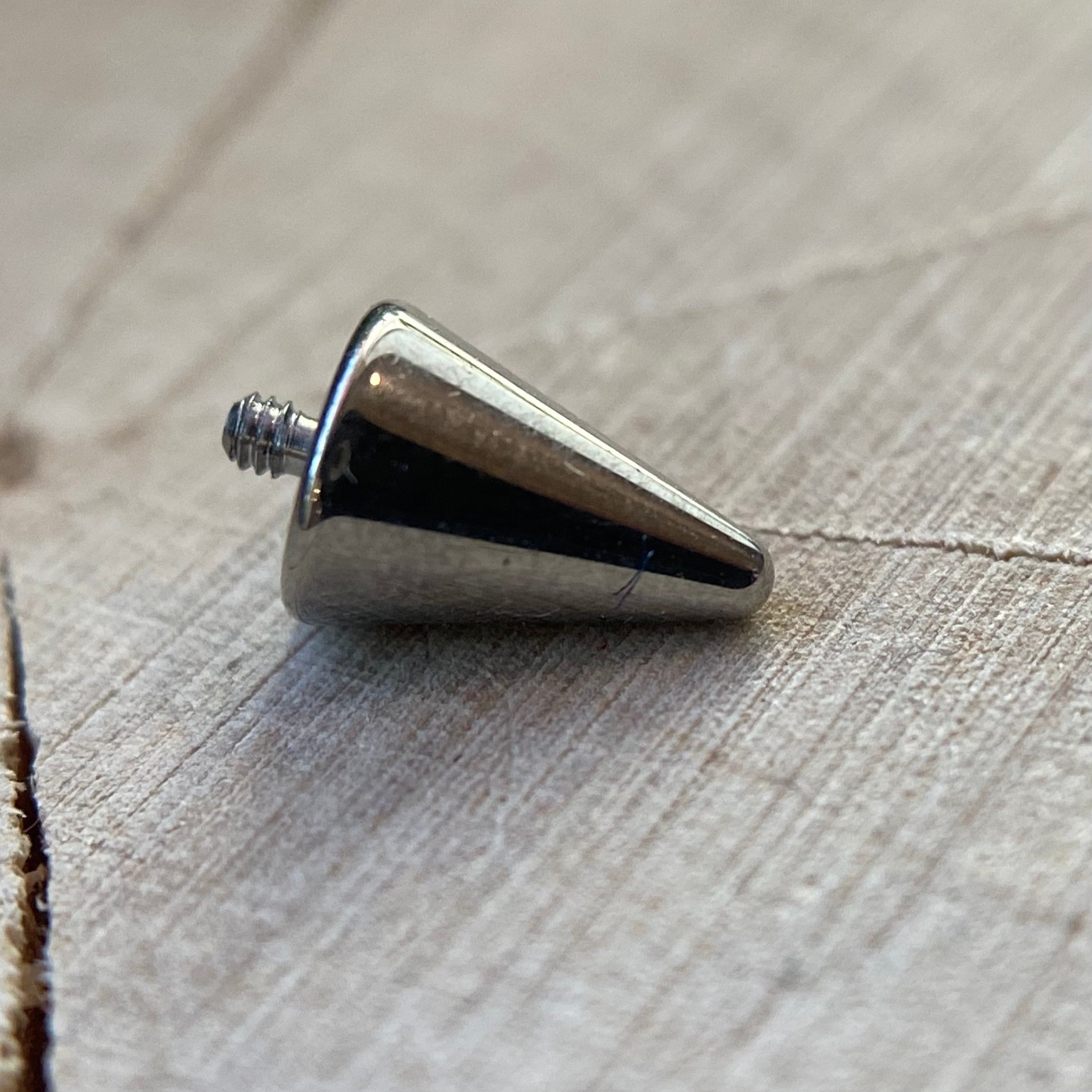 14g/12g Threaded Spike End