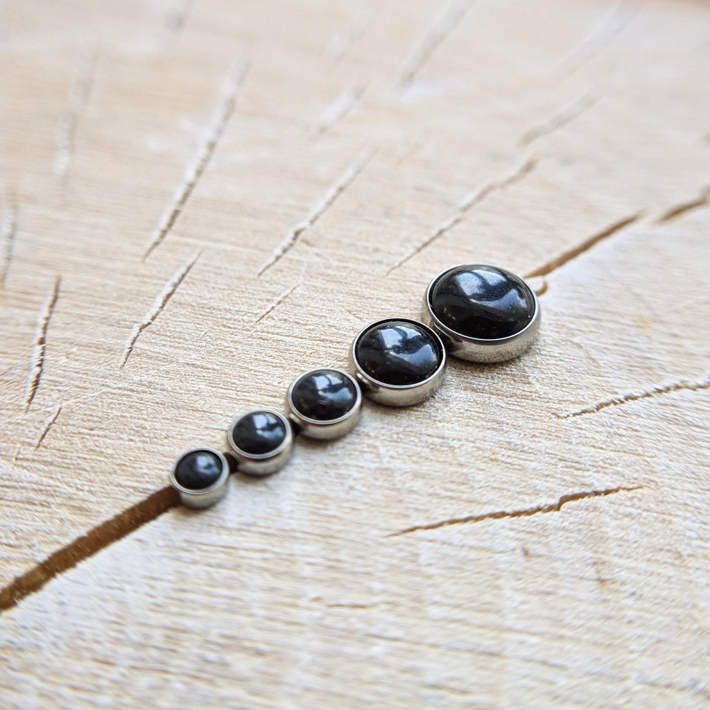 Onyx Cabochon by NeoMetal
