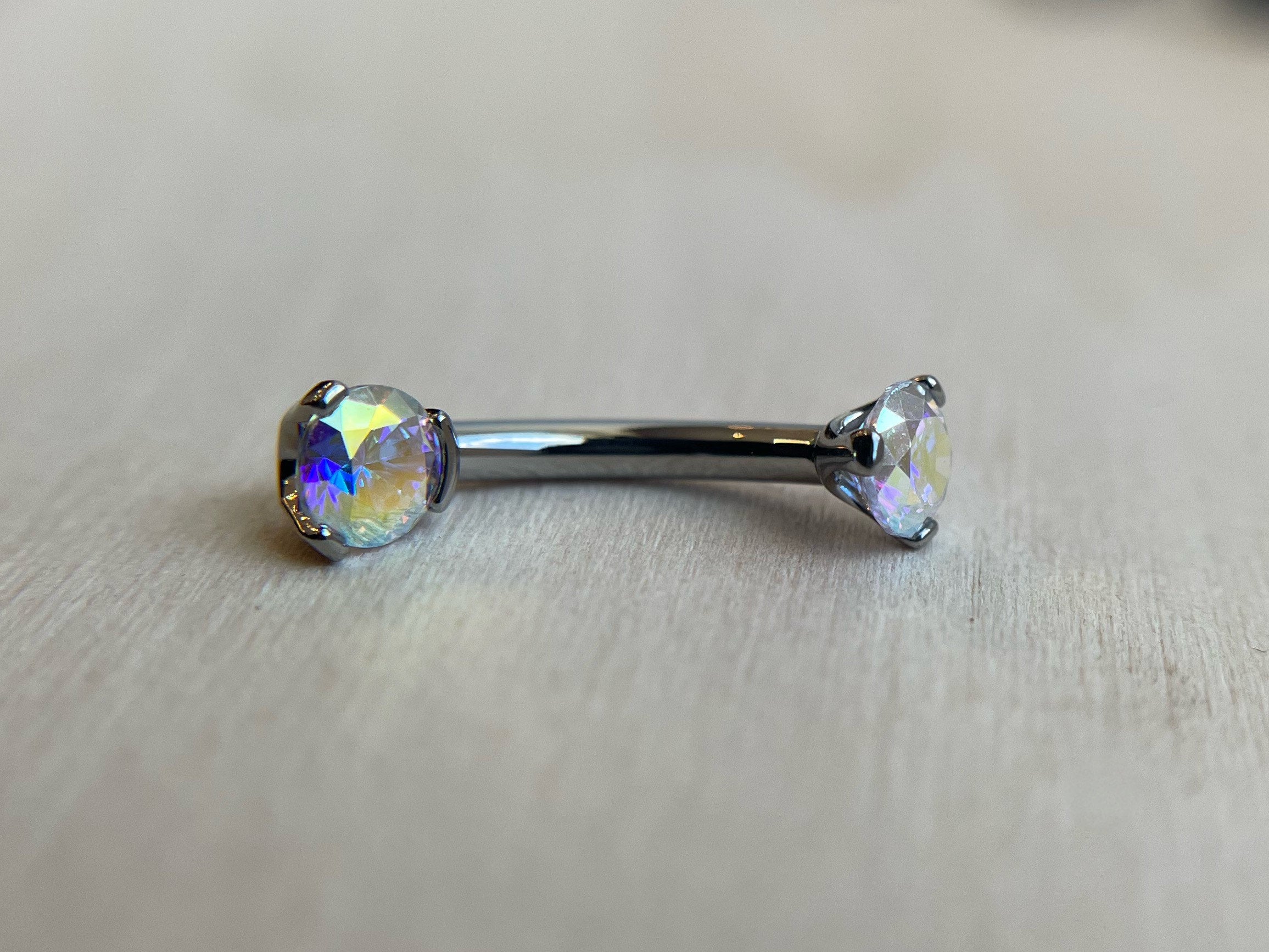 Prong-Set "Small Bottom" Navel Curve Round-Cut by Industrial Strength (4mm/4mm)