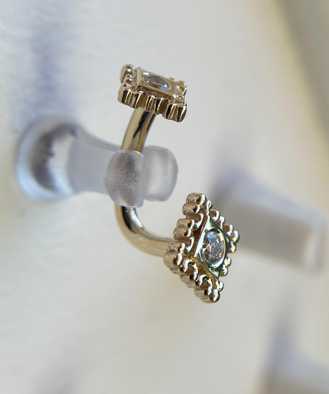 Flourish Illusion J-Curve by BVLA