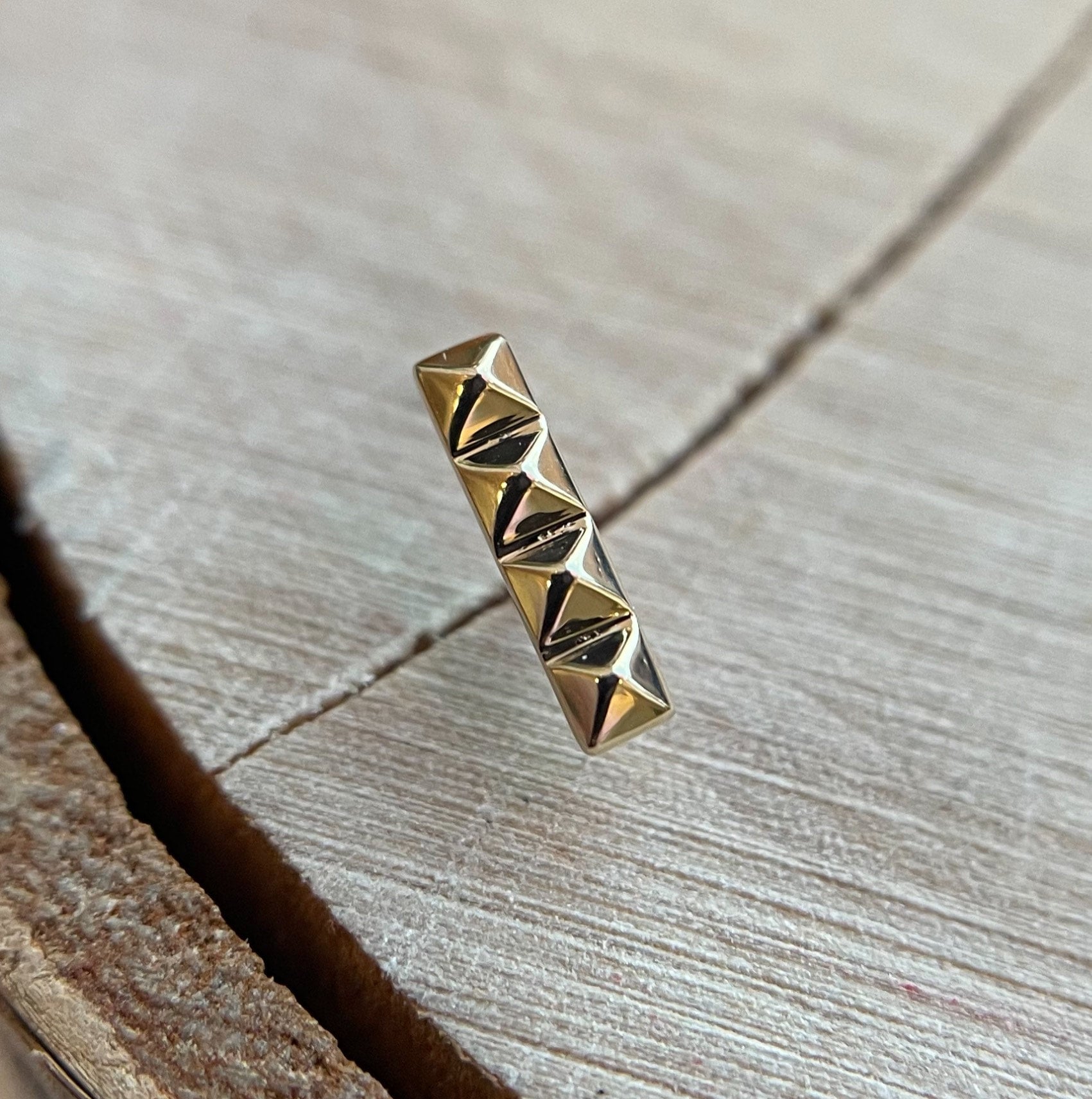 Pyramid Strip by BVLA