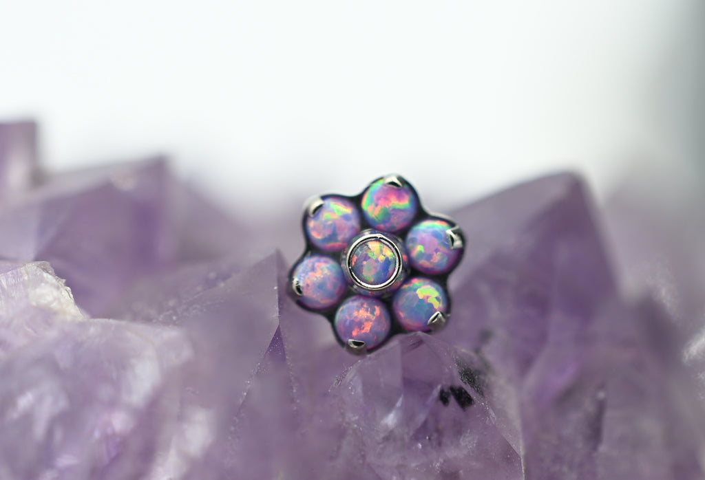 16g Threaded Flower (1.5mm Gems) by Industrial Strength