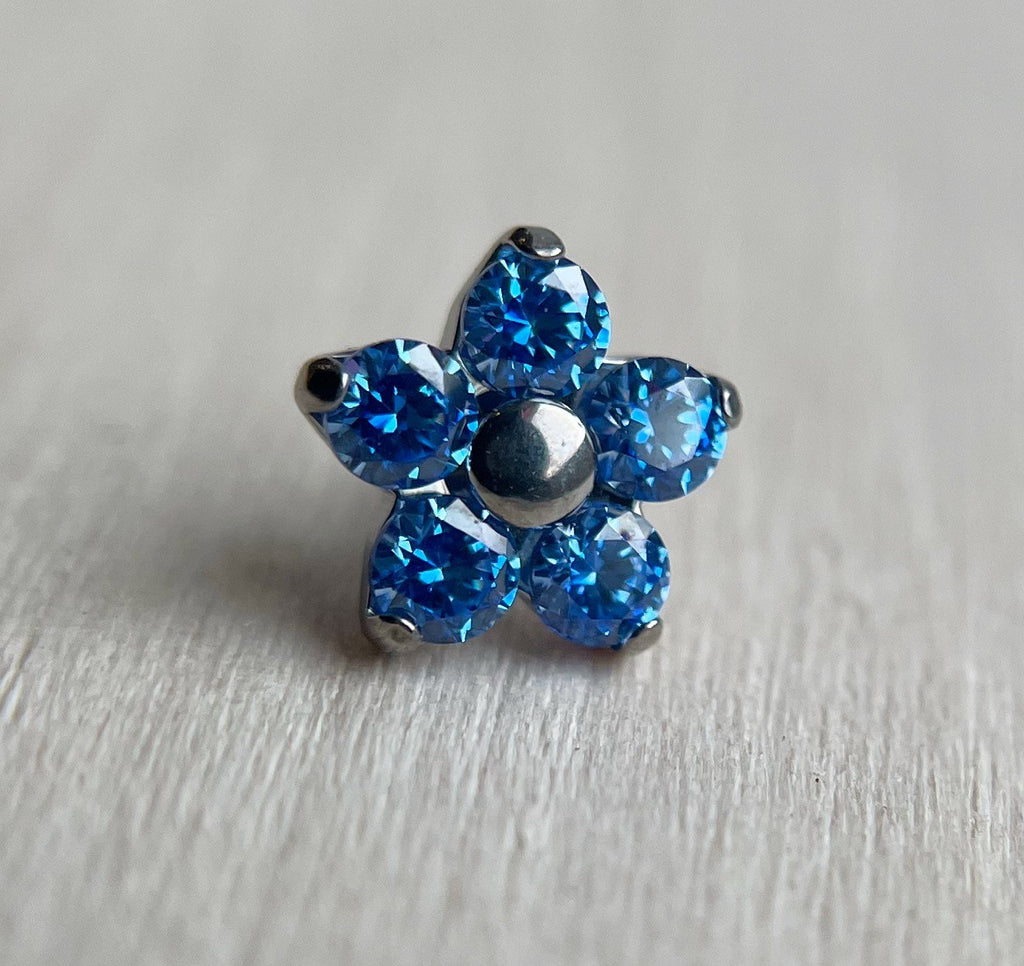 Daisy Flower (Small & Large) by NeoMetal