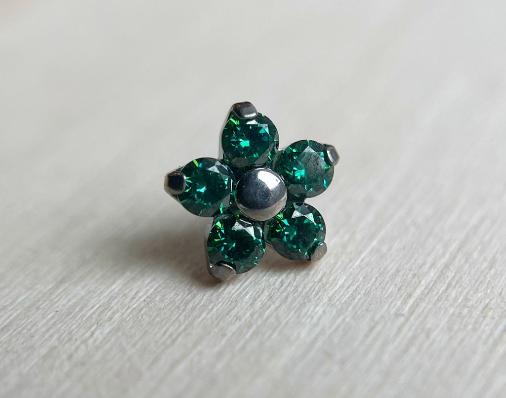 Daisy Flower (Small & Large) by NeoMetal