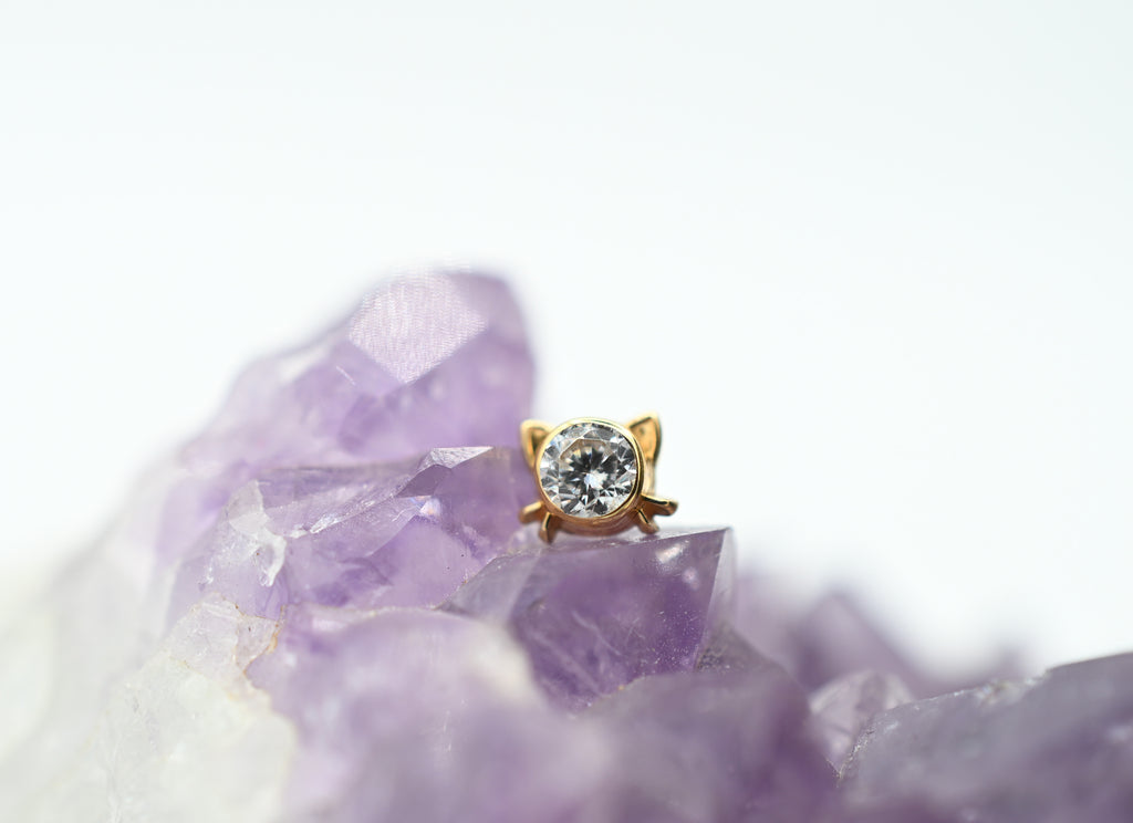 Lil Kitty w/ 3mm Stone by Body Gems