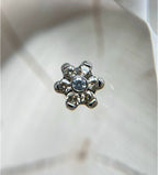 16g Threaded Flower (1.5mm Gems) by Industrial Strength