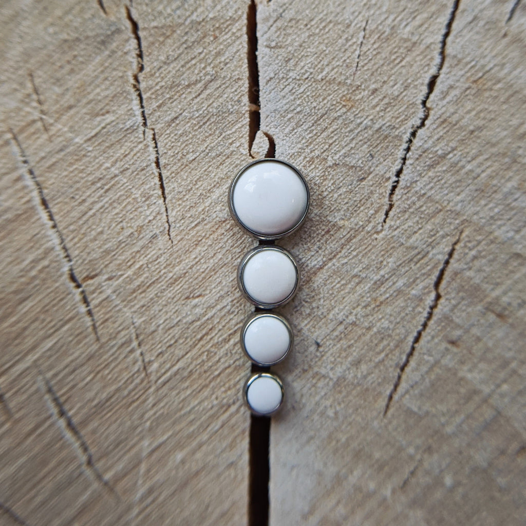 Coral White Cabochon by NeoMetal