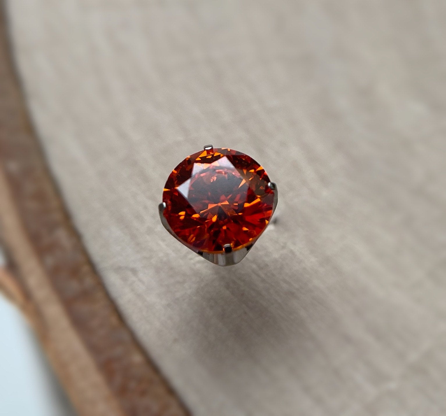Orange CZ Prong by NeoMetal