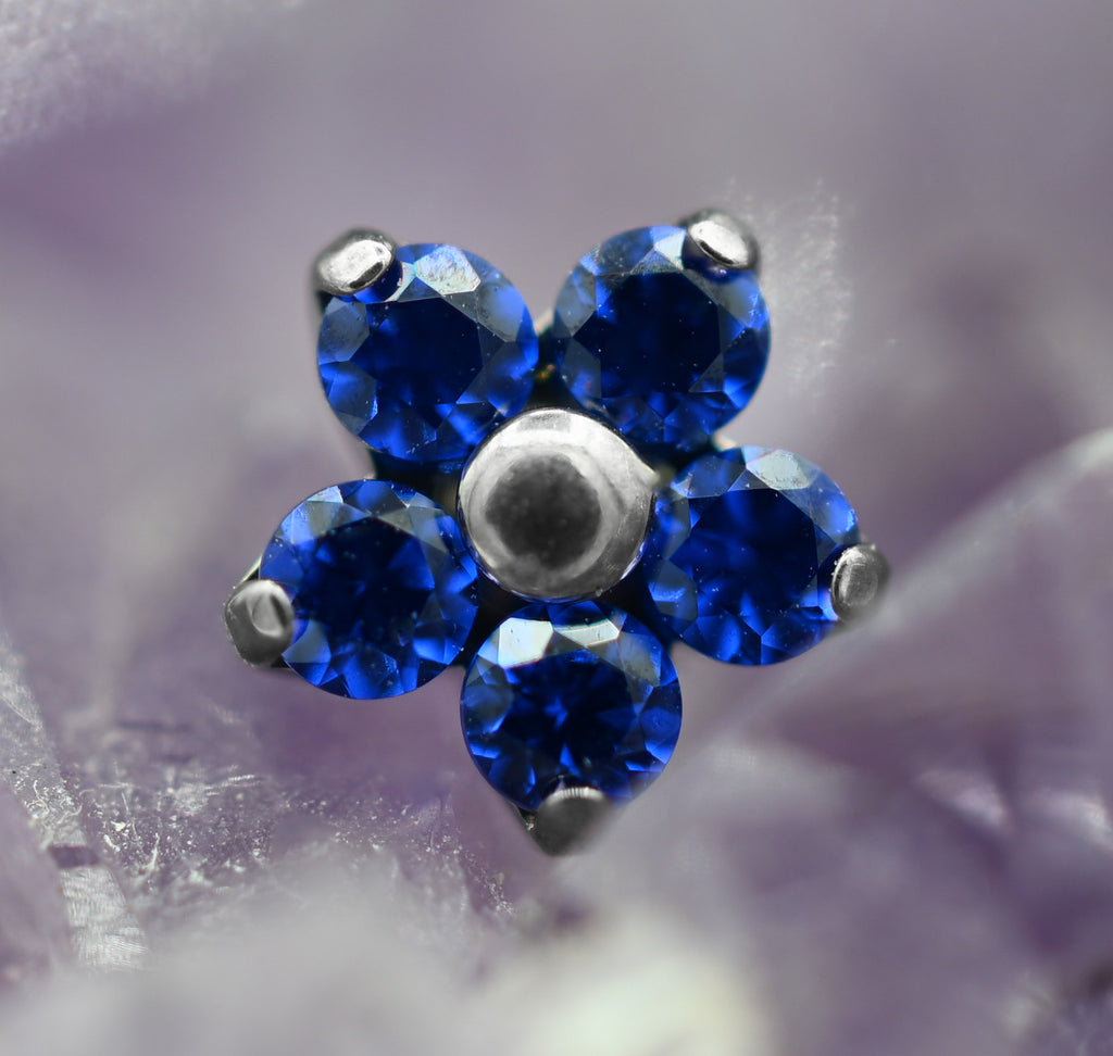 Daisy Flower (Small & Large) by NeoMetal