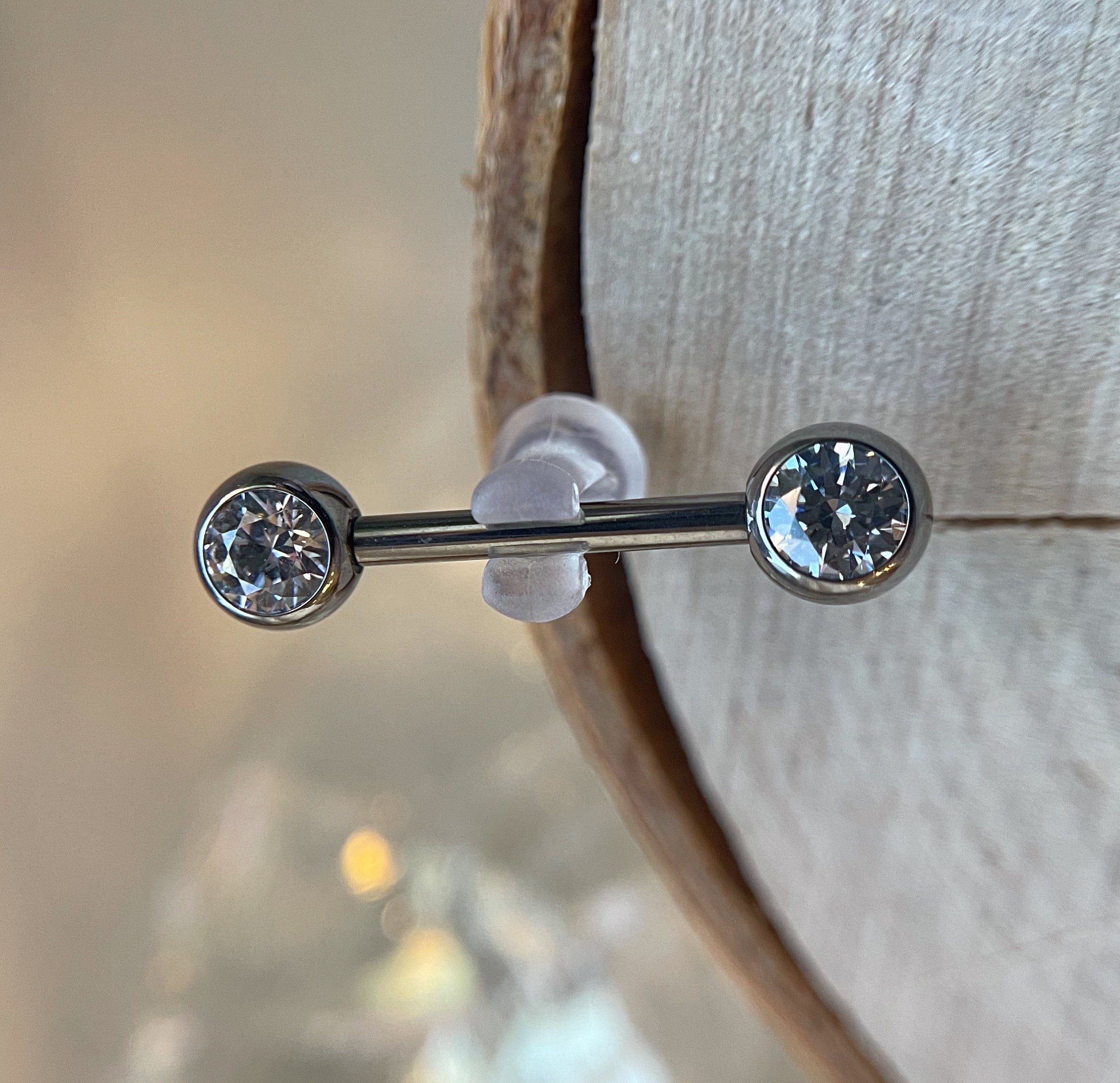 Side-Set Gem Nipple End by Neometal (sold individually)