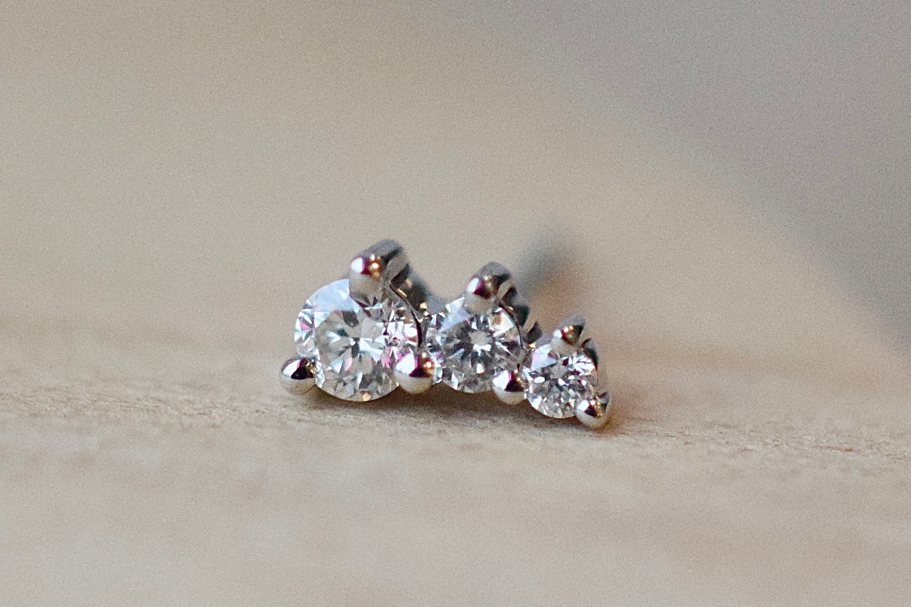 Arch - Ava 3 Curve Diamond by Modern Mood