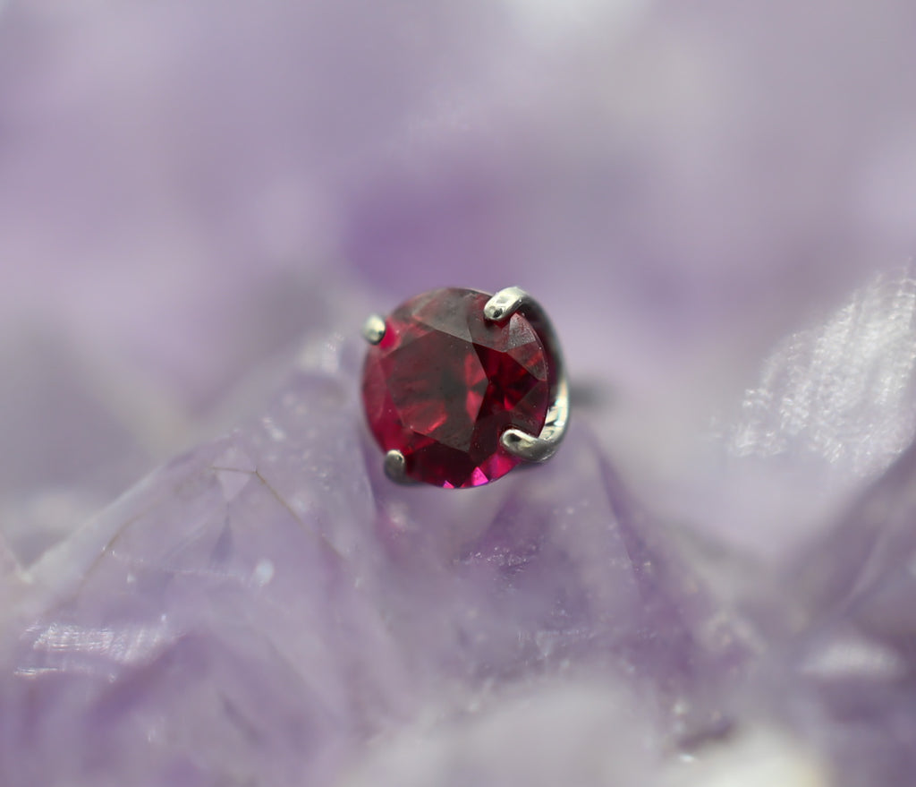 Ruby CZ Prong by NeoMetal