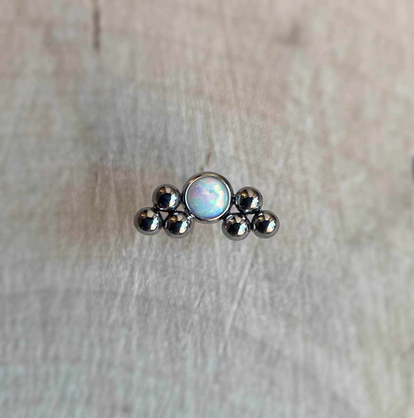 Beaded Curve (Haute Couturé) by LeRoi (11HT-6B)