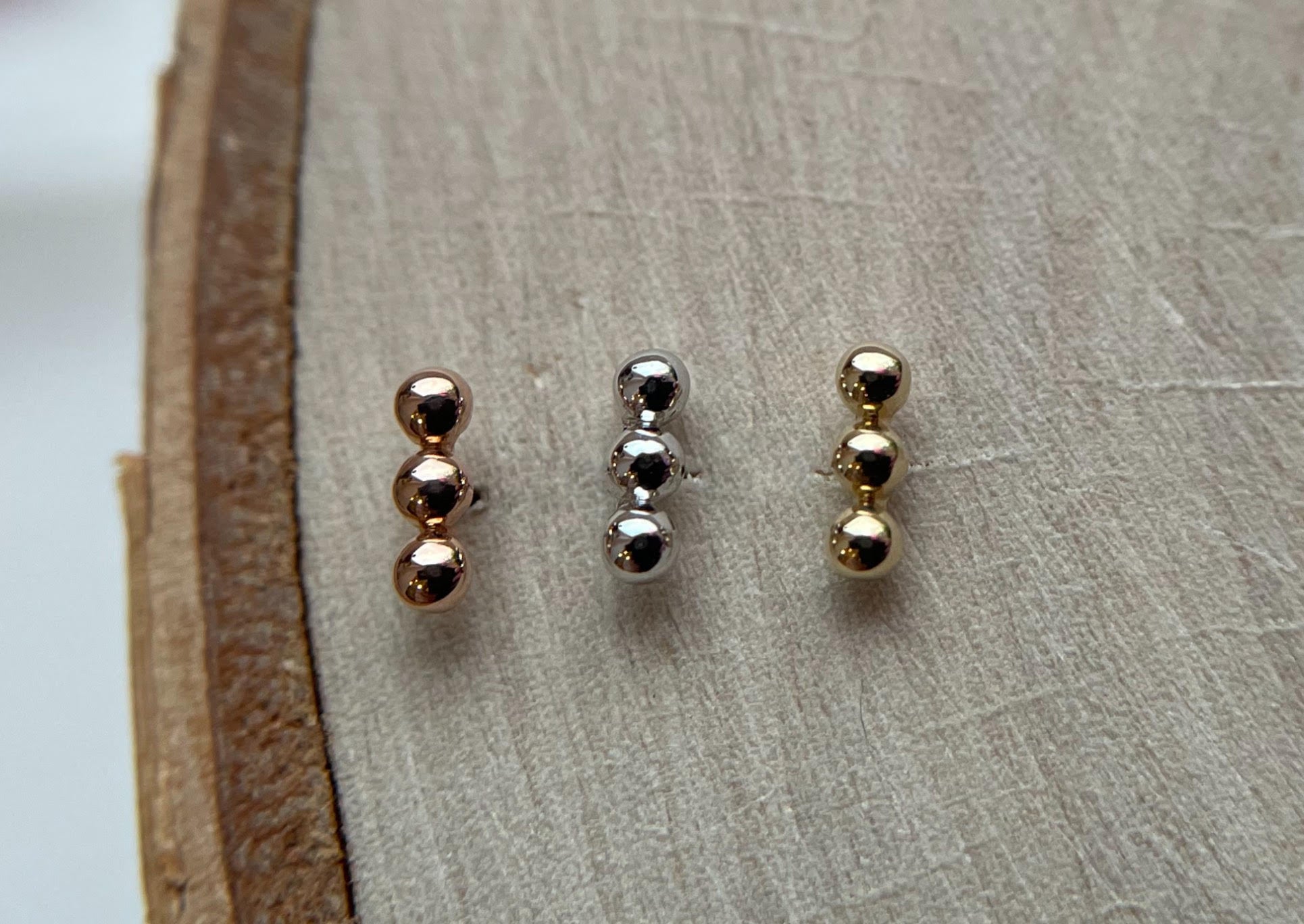 Beads of 3 by Junipurr