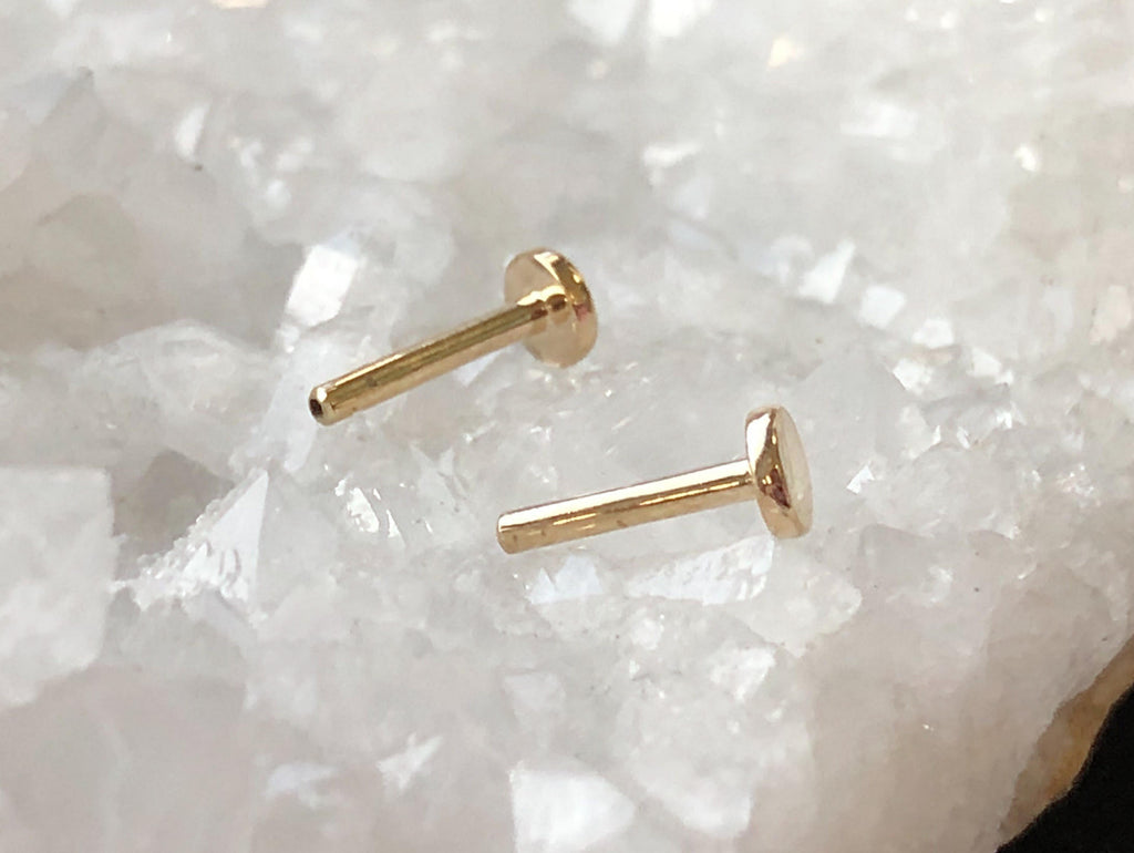18g Gold Threadless Labret by NorVoch
