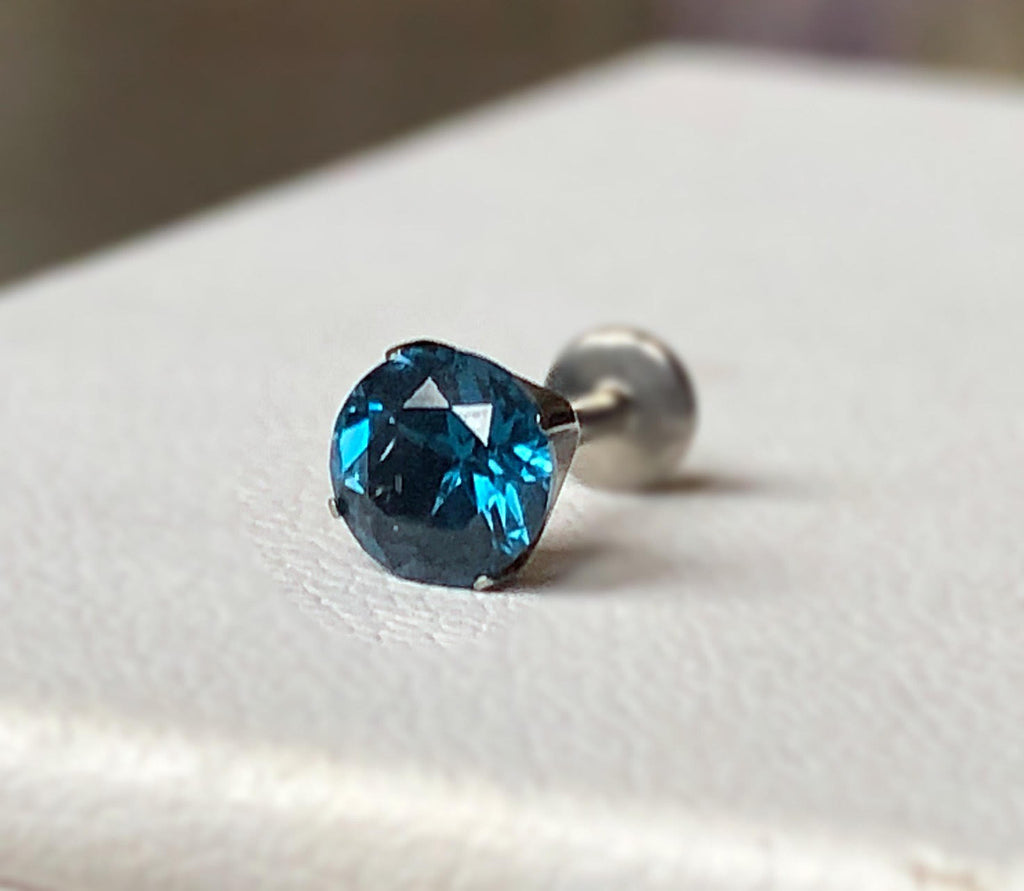 London Blue CZ Prong by NeoMetal