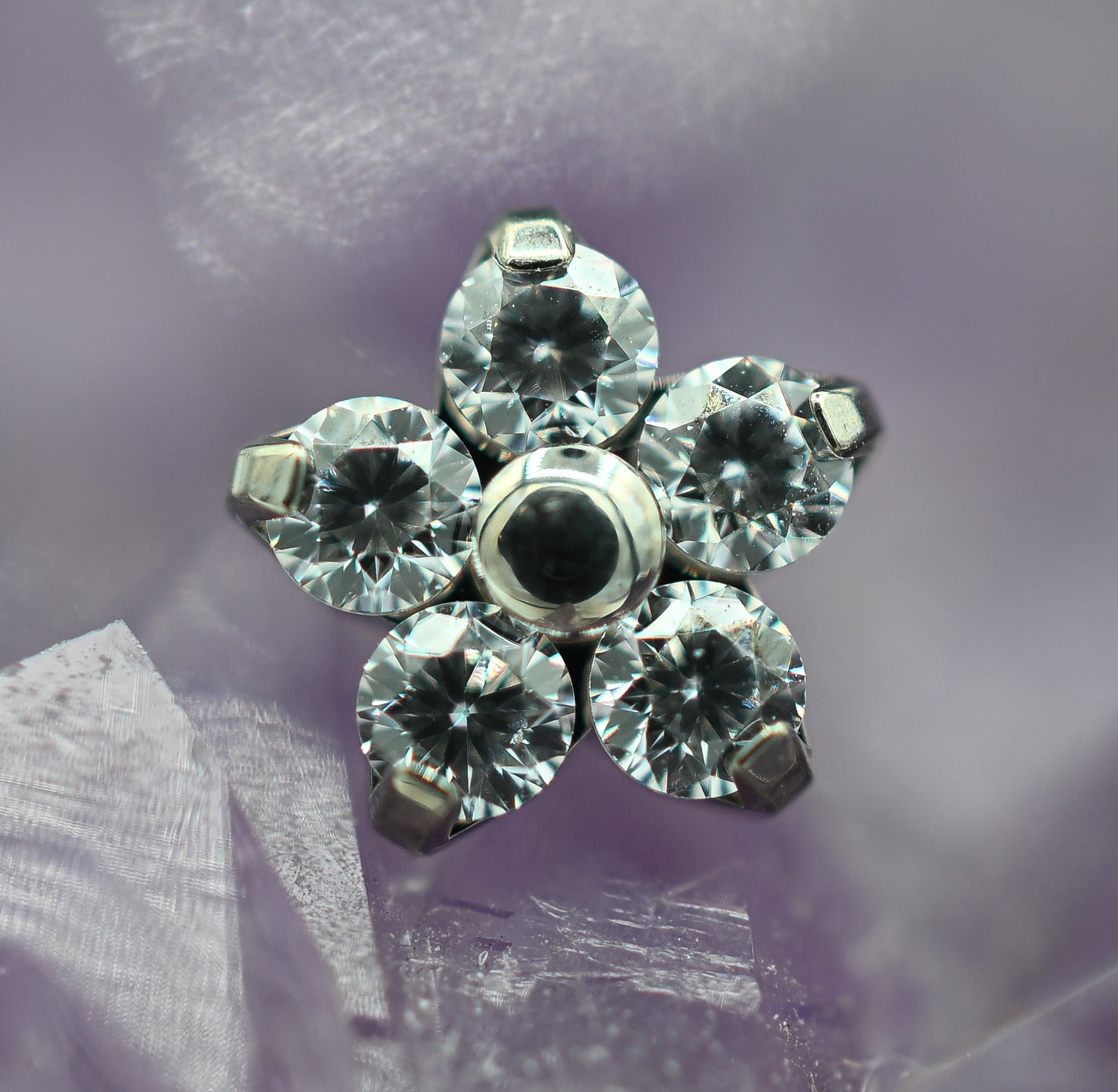 Small Daisy Flower by NeoMetal (ALL COLORS)