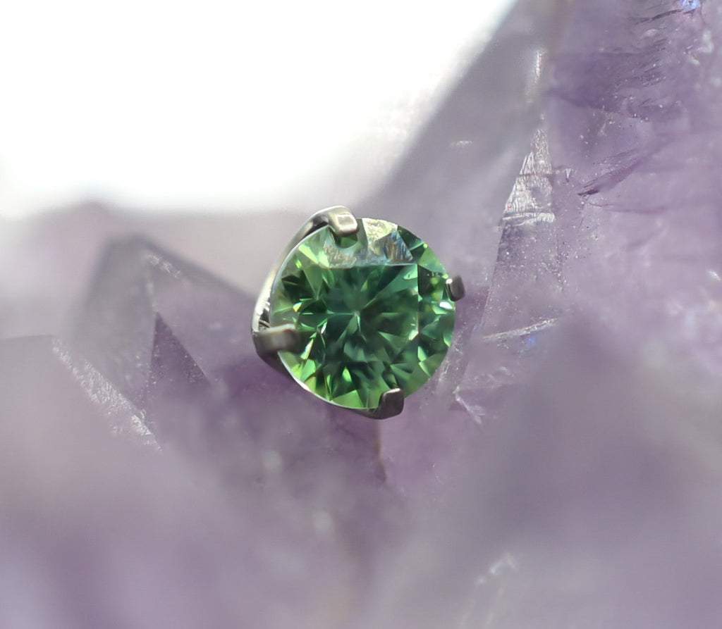 Green CZ Prong by NeoMetal