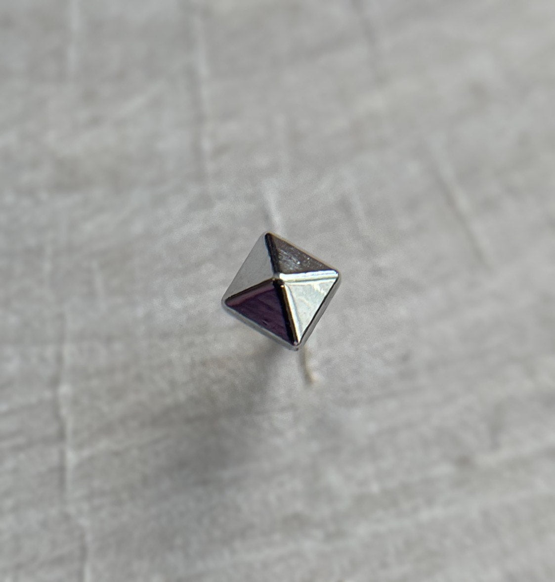 Pyramid by Body Gems