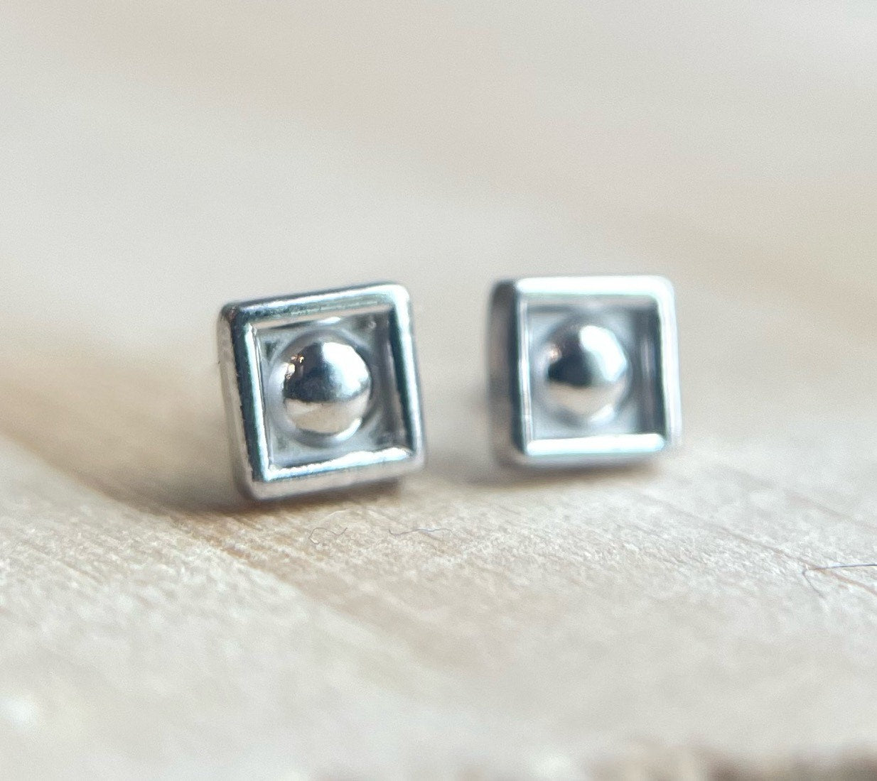 Switch by Divinity Metals