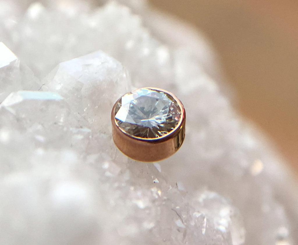 Genuine Diamond Bezel by Body Gems