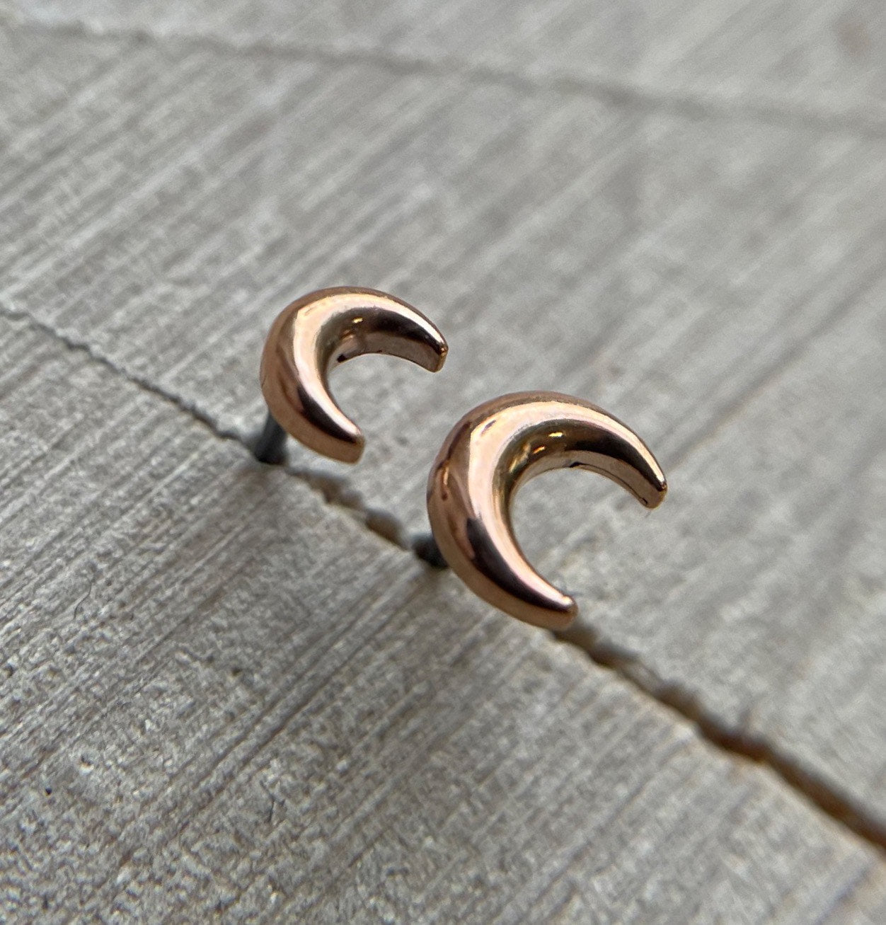 Moon from Divinity Metals