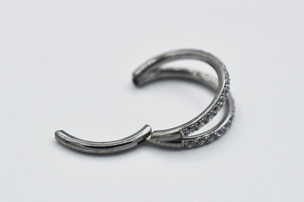 Titanium Double Row Clicker by Crucial