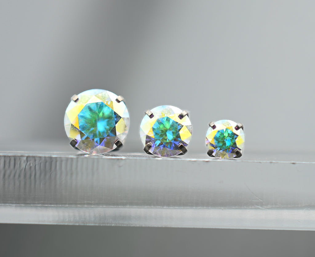 Aurora Borealis CZ Prong by NeoMetal
