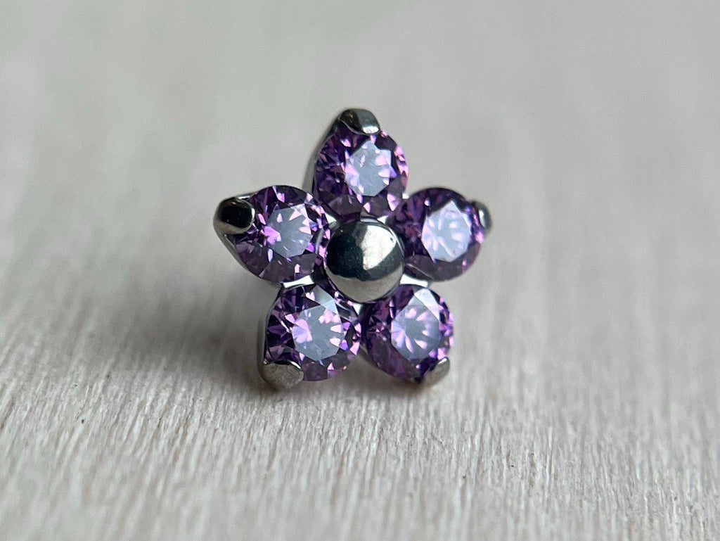 Daisy Flower (Small & Large) by NeoMetal