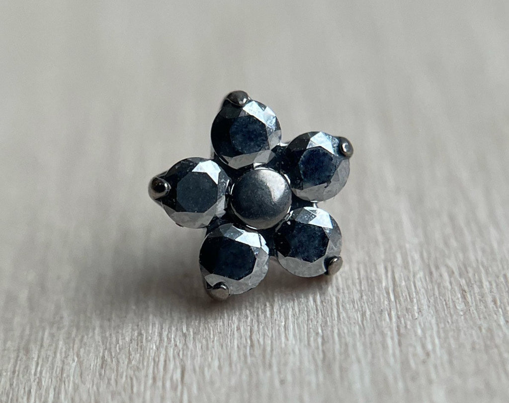 Daisy Flower (Small & Large) by NeoMetal