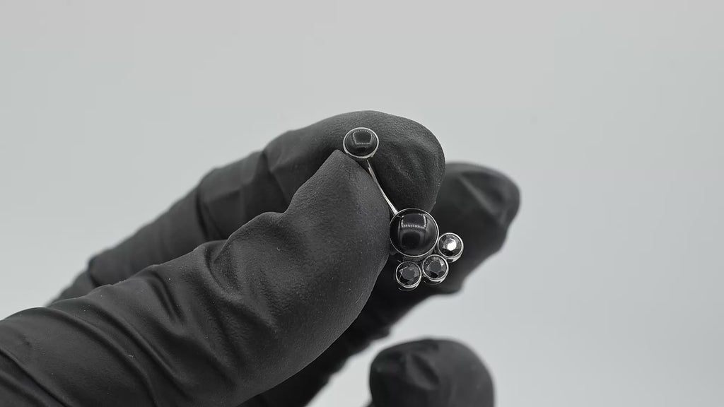 Bijoux Black Cab and Black CZ Navel Curve (3-N) by LeRoi